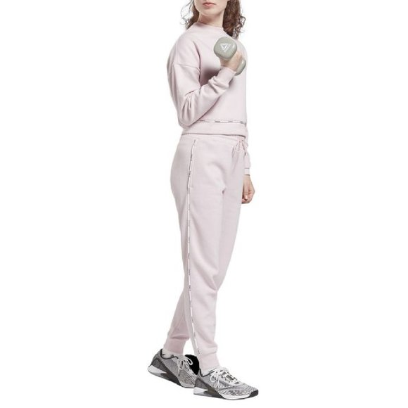 new Reebok Women’s Size XL Piping Pack Crew Neck Sweatshirt in Frost Berry Pink - Picture 9 of 9